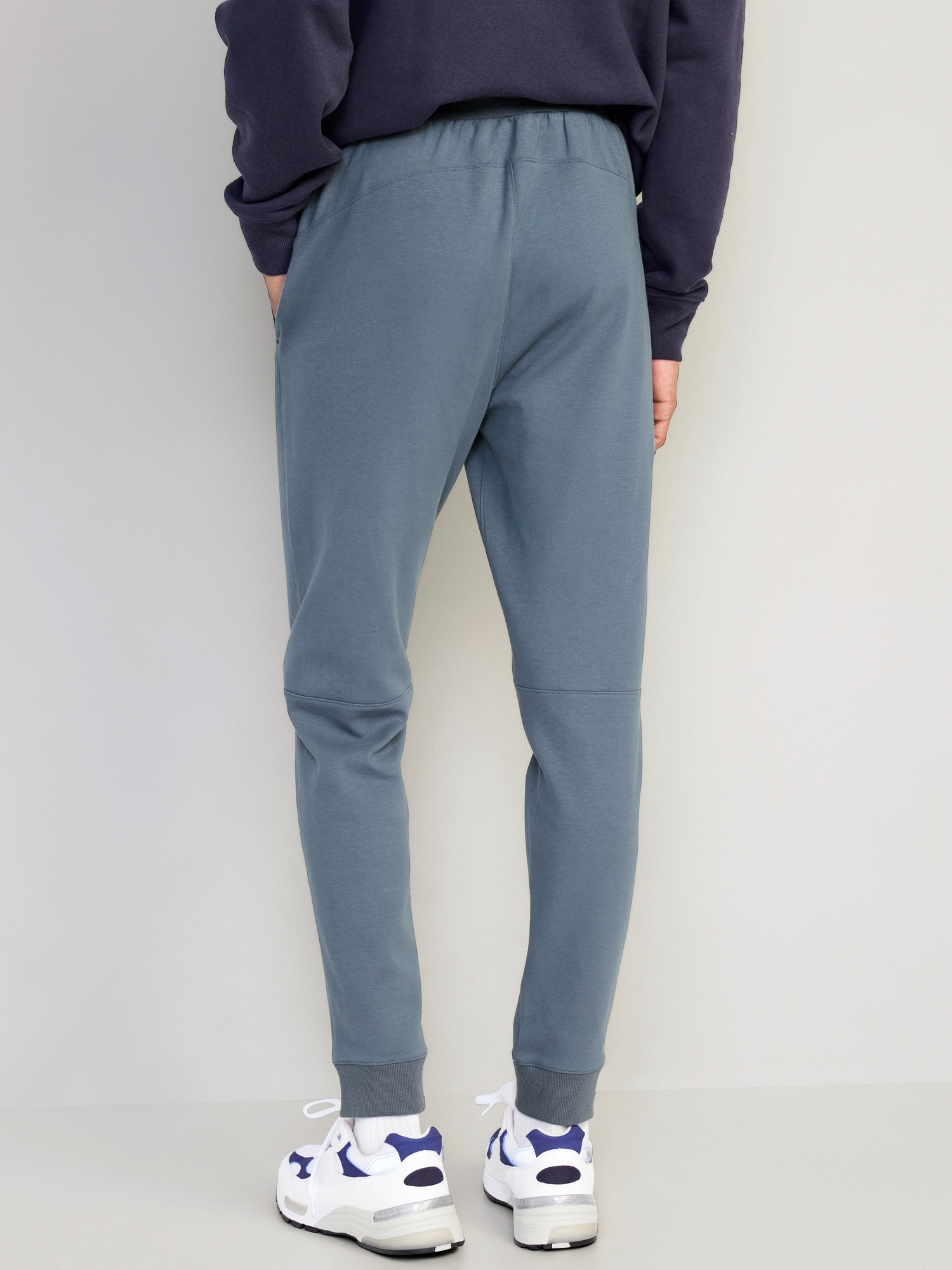 Old Navy High-Waisted Dynamic Fleece Jogger Sweatpants in Ocean Shale 4X  NWT Blue - $40 New With Tags - From Tinnie