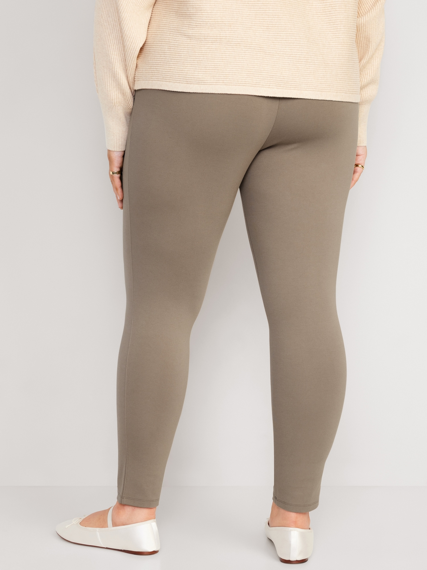 STEVIE HIGH WAISTED LEGGINGS IN TAUPE  Colored leggings outfit, Style  leggings casual, Leggings outfit fall
