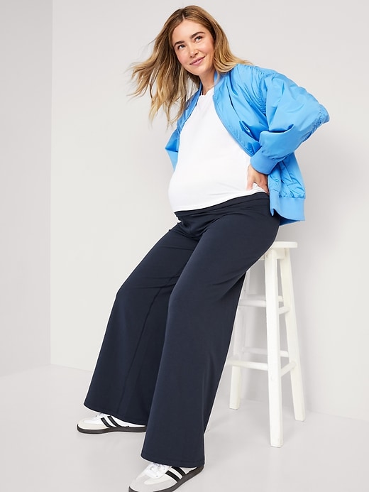 Image number 6 showing, Maternity Rollover-Waist PowerChill Wide-Leg Pants