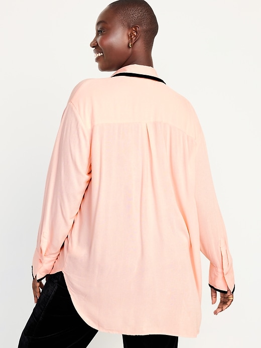 Image number 6 showing, Loose Crepe Button-Down Shirt