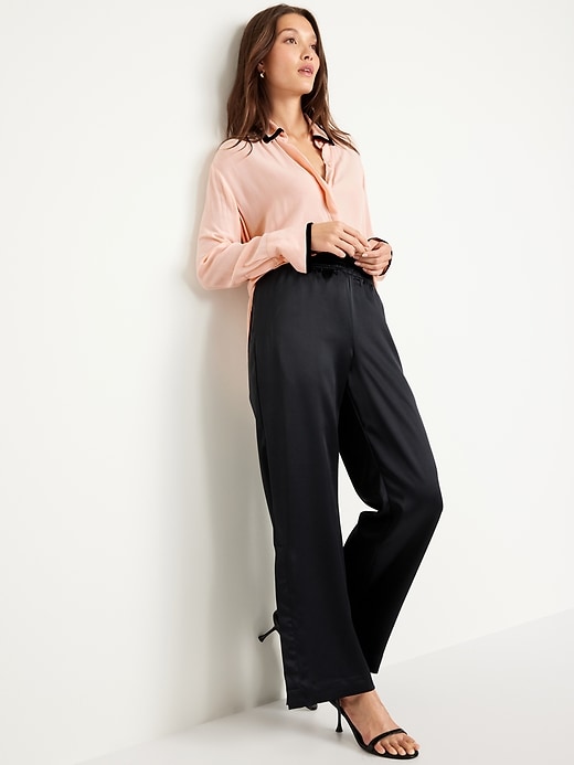Image number 3 showing, Loose Crepe Button-Down Shirt