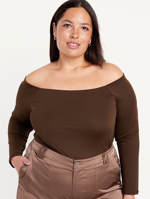 Image number 7 showing, Fitted Off-the-Shoulder Top