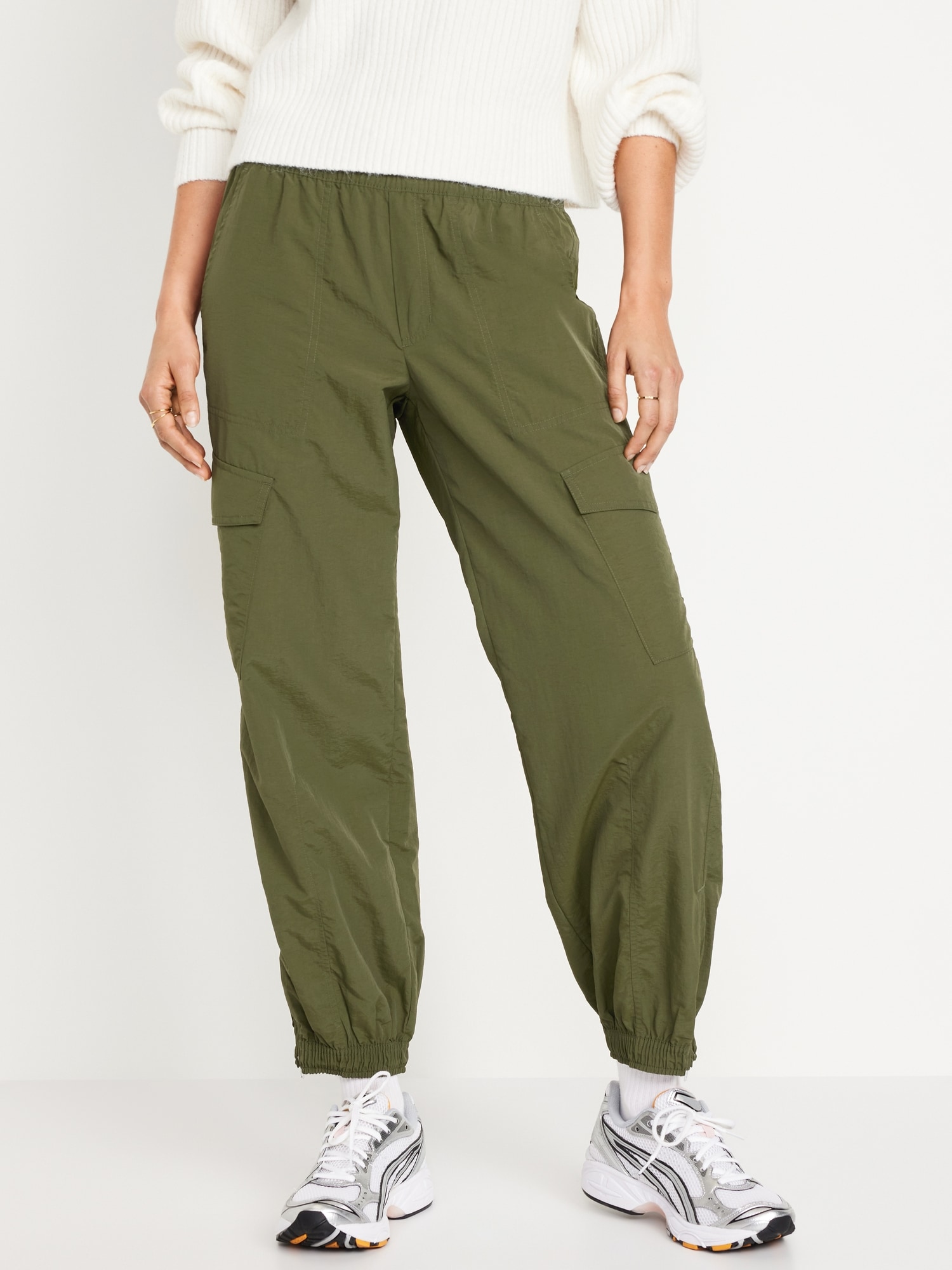 Utility Jogger – Steals