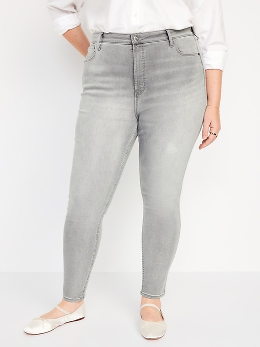 Image number 7 showing, Extra High-Waisted Rockstar 360° Stretch Super-Skinny Jeans