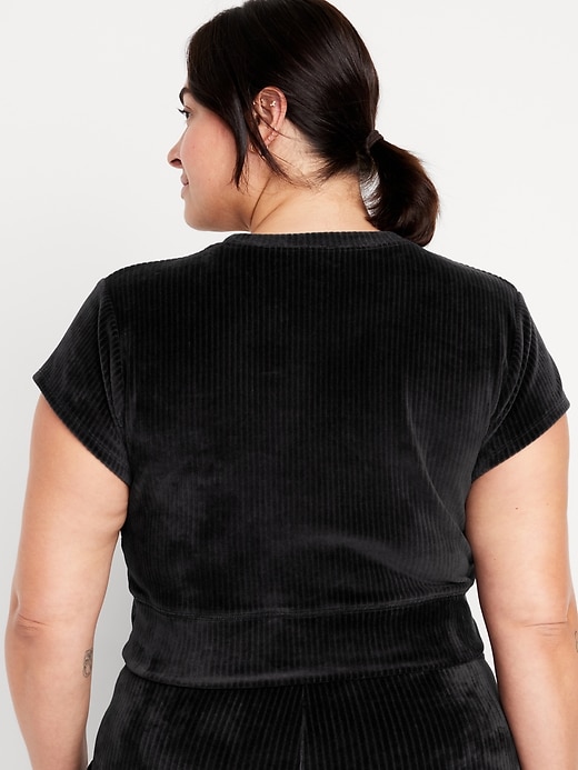 Image number 8 showing, Ultra-Crop Velour Performance Top