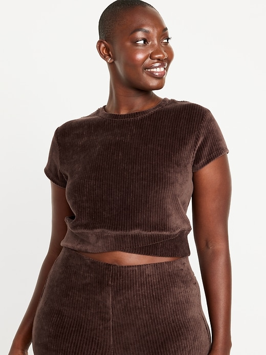 Image number 5 showing, Ultra-Crop Velour Performance Top