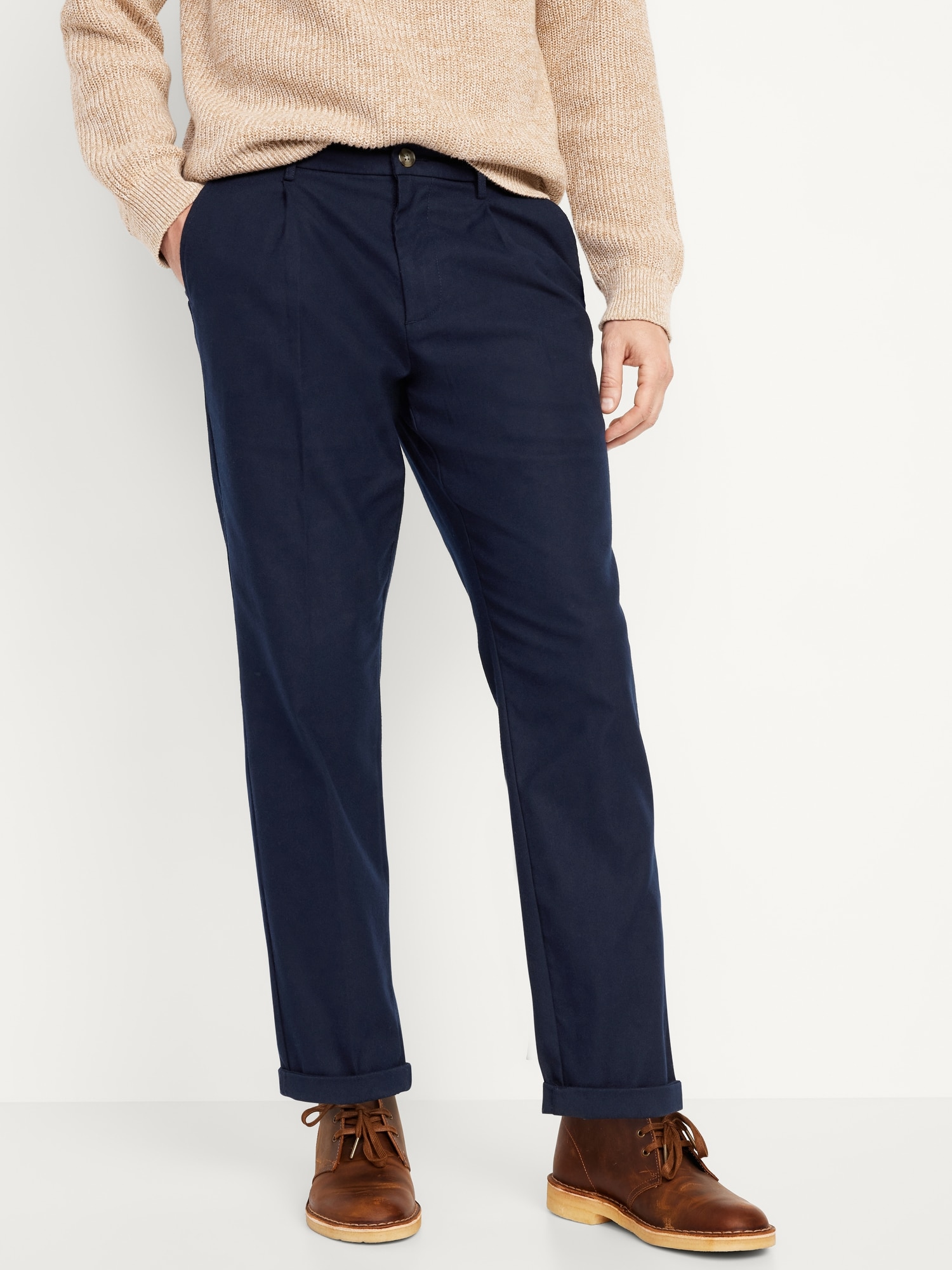 Loose Taper Built-In Flex Pleated Chino Pants