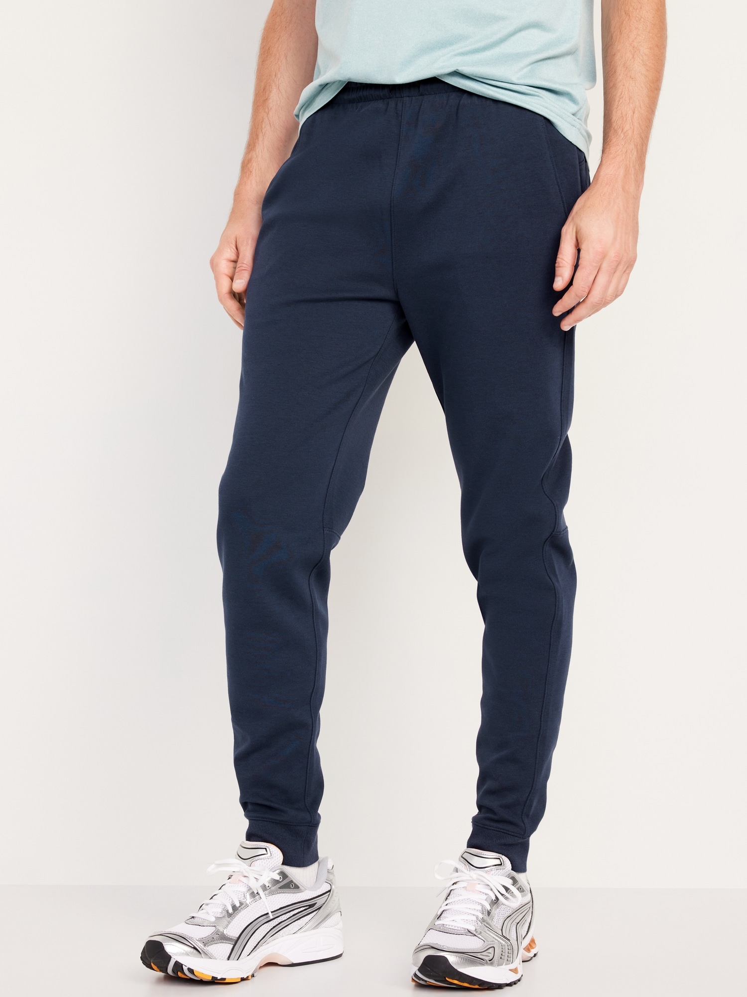 Old Navy High-Waisted Dynamic Fleece Jogger Sweatpants, 29 New Activewear  Pieces From Old Navy We're Loving This November, Starting at $20