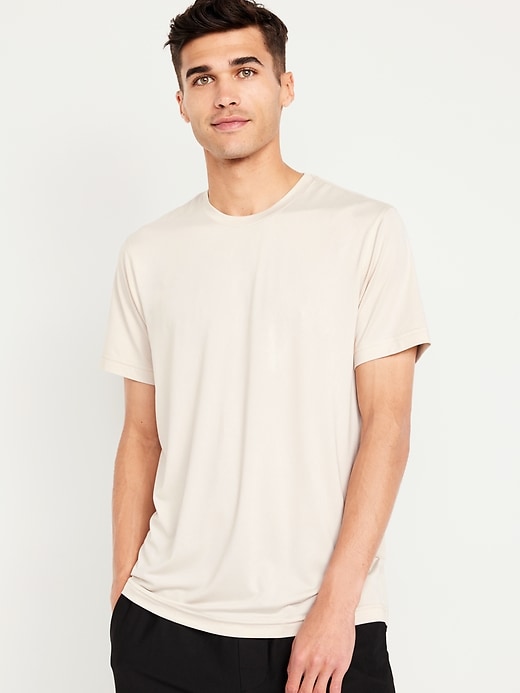 Old Navy Men's Cloud 94 Soft Go-Dry Cool T-Shirt