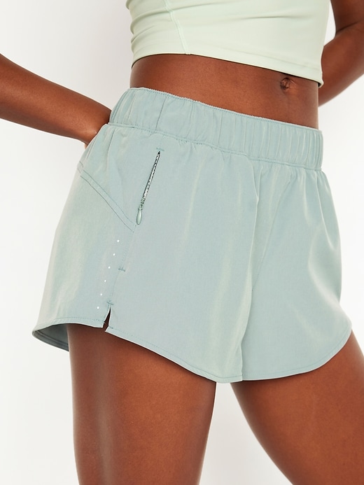 Image number 4 showing, Mid-Rise StretchTech Run Shorts -- 3-inch inseam