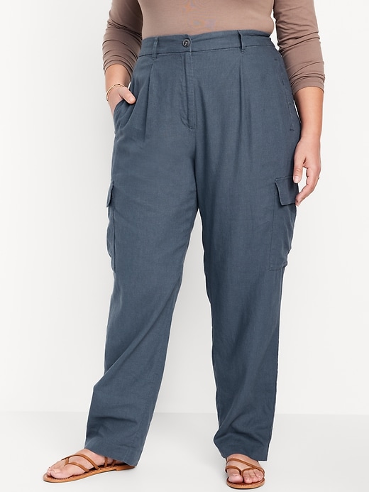 Image number 7 showing, High-Waisted Linen-Blend Cargo Straight Pants