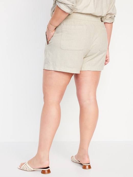 Image number 8 showing, High-Waisted Linen-Blend Shorts -- 3.5-inch inseam
