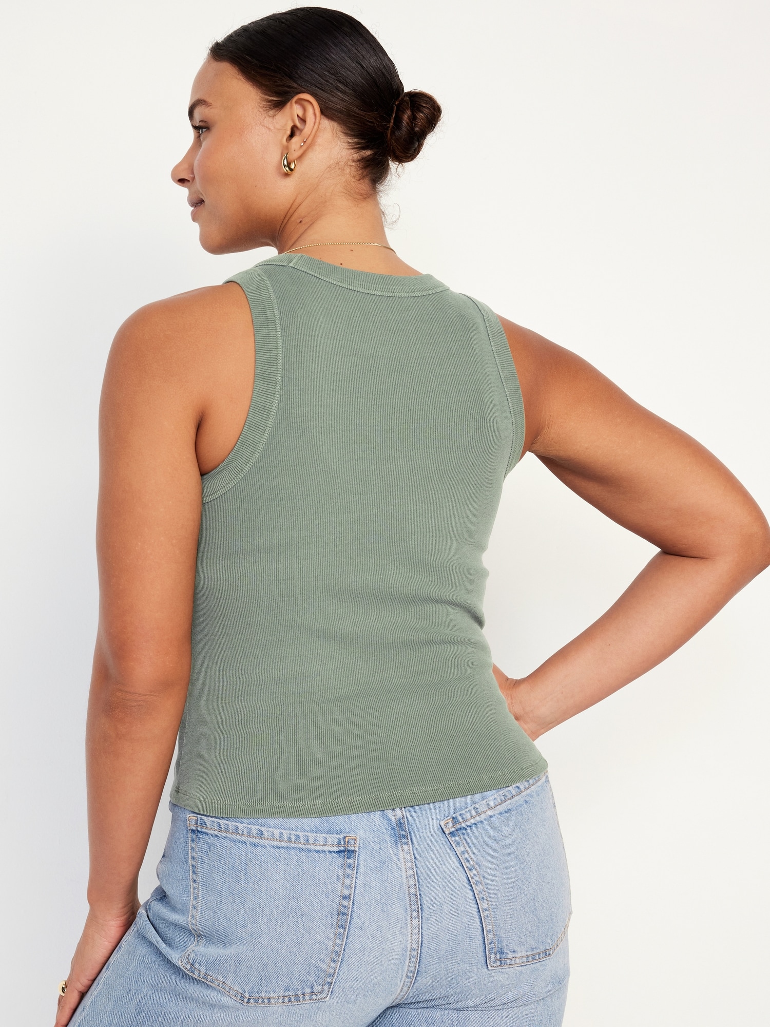 Snug Cropped Tank Top for Women