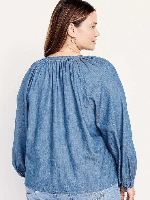 Image number 8 showing, Long-Sleeve Chambray Top