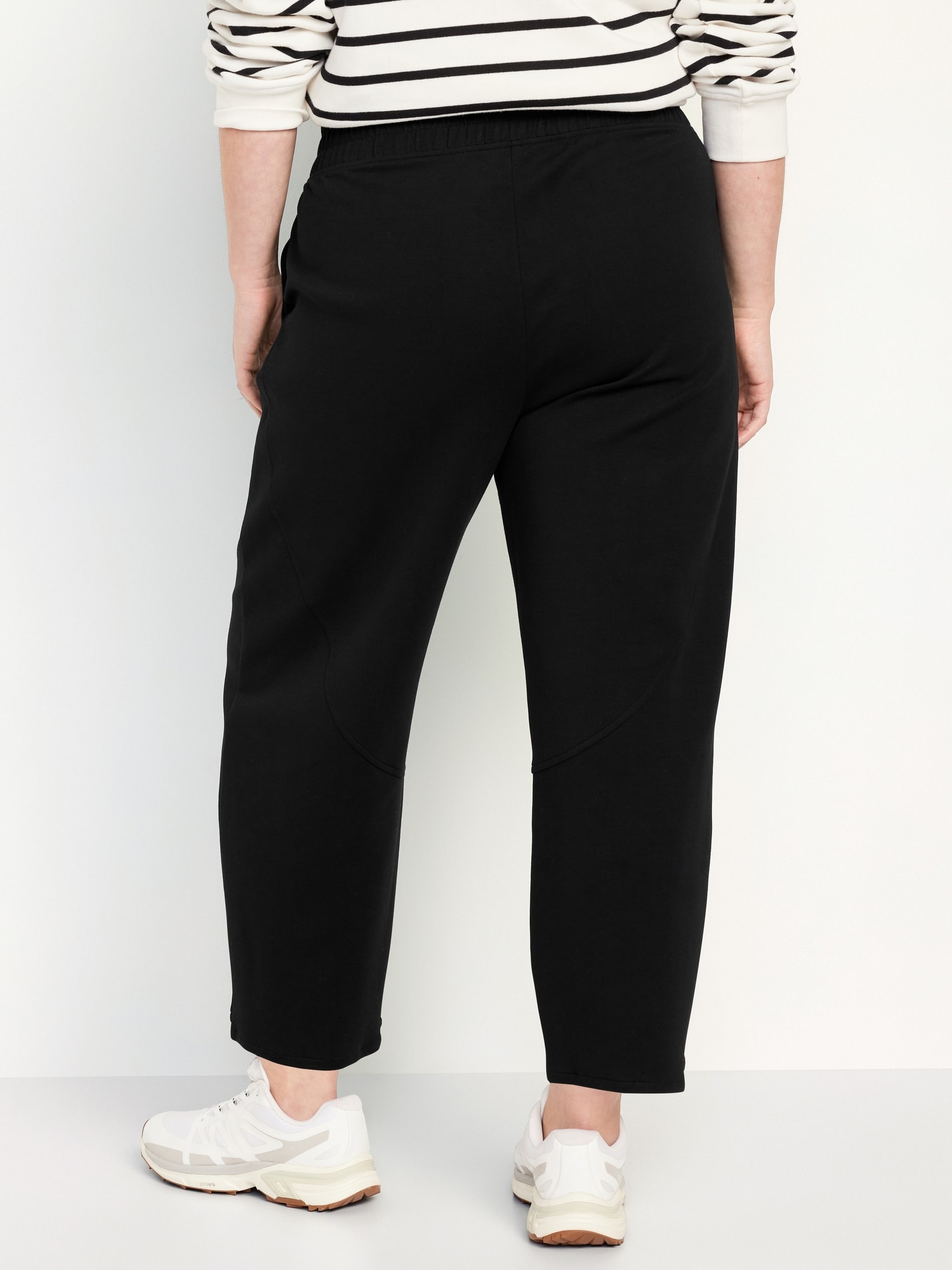 MOVE BEYOND Women's Fleece Lined Jogger Capri Pants | High Waisted Soft  Yoga Sweatpants