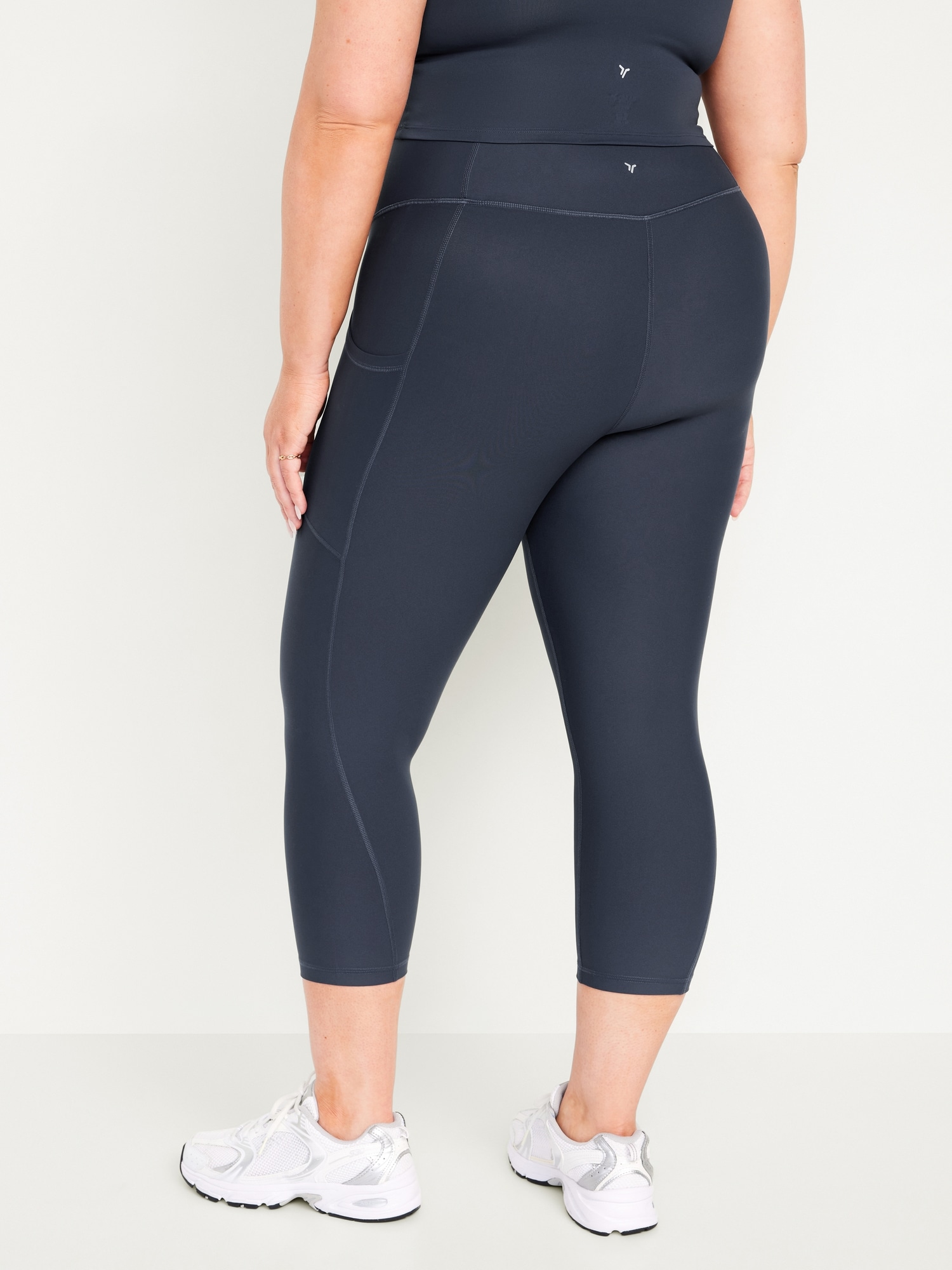 Lululemon Run Crop Capri Leggings Reflective Side Pockets Logo Pants Size 4
