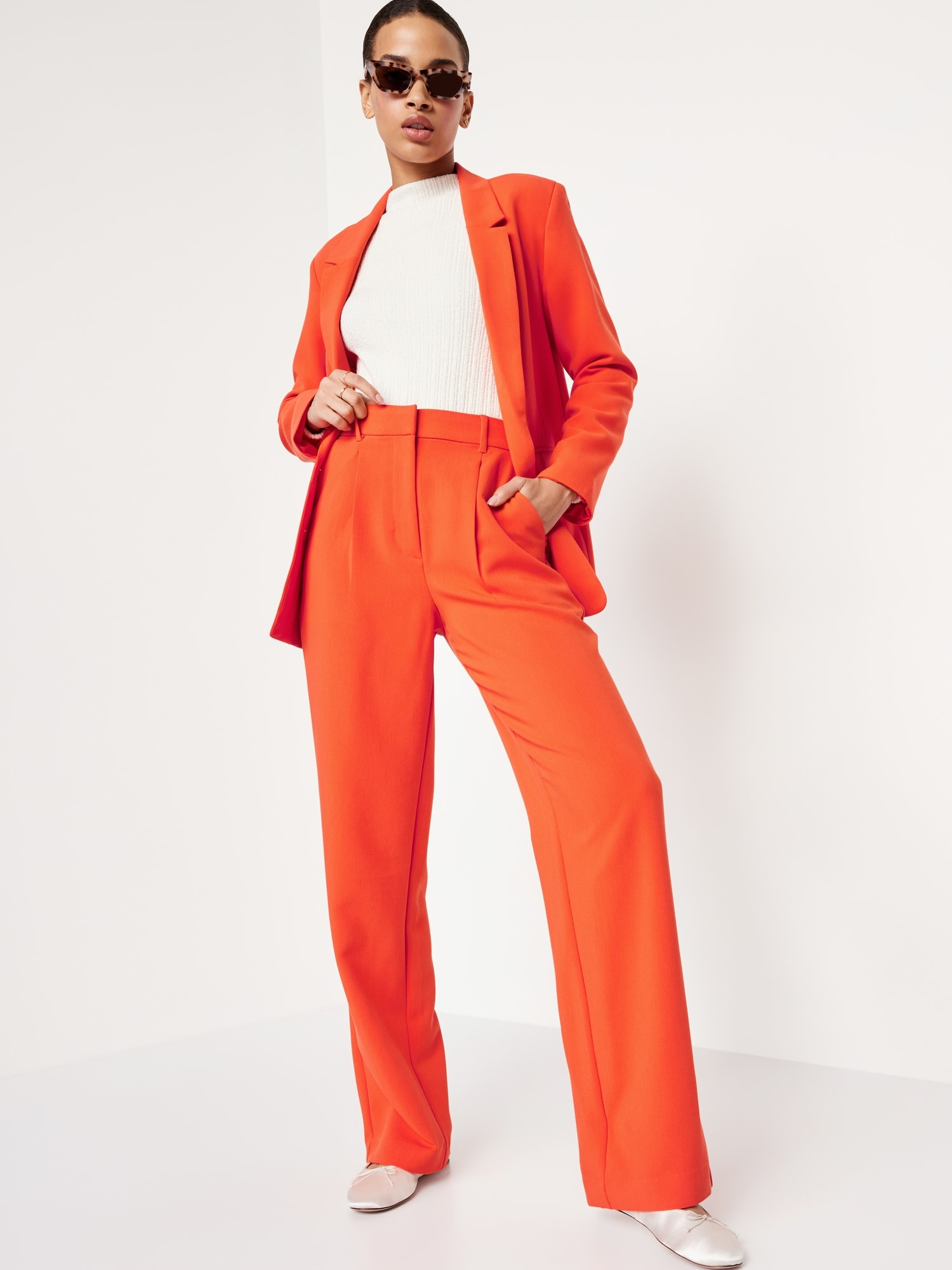 Women's Suit Set 2 Pieces Elegant Red Slim Fit Blazer Pant Buttons Size M