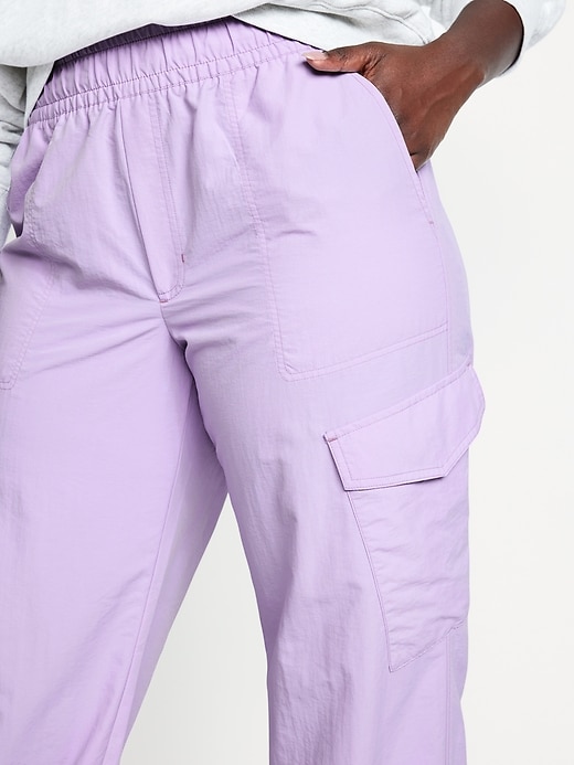 Image number 4 showing, High-Waisted Ankle-Zip Cargo Joggers