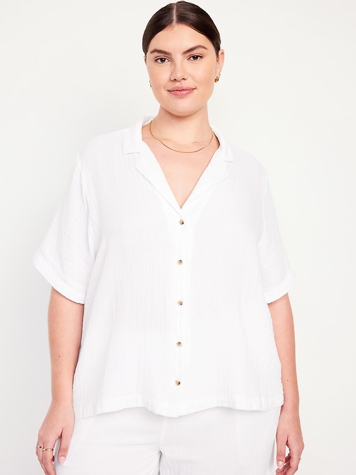 Image number 7 showing, Crinkle Gauze Button-Down Top