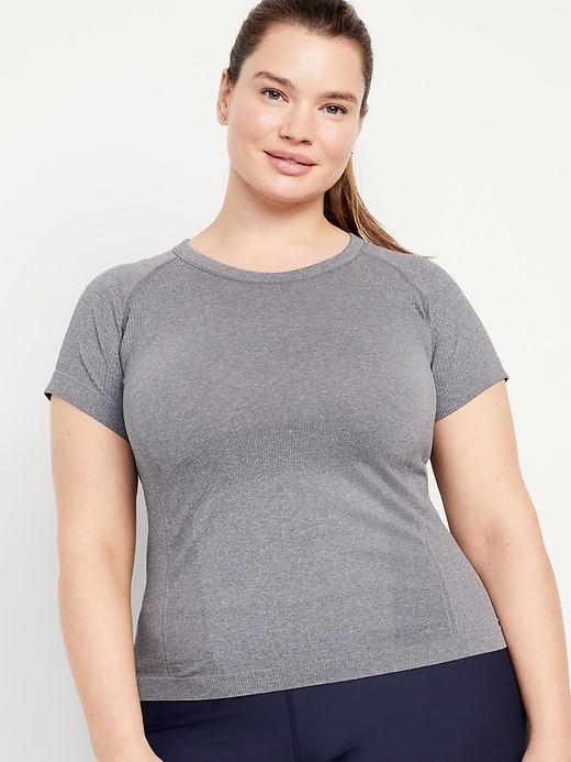 Image number 7 showing, Seamless T-Shirt