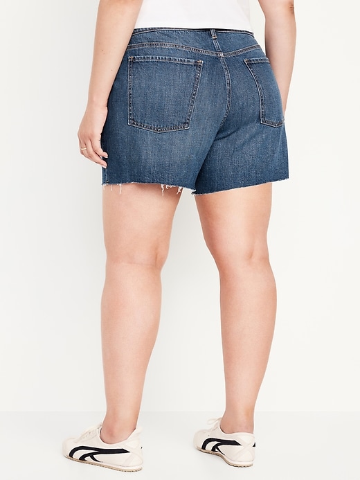 Image number 8 showing, Mid-Rise Boyfriend Cut-Off Jean Shorts -- 5-inch inseam