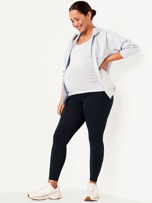 Image number 4 showing, Maternity Rollover-Waist PowerChill 7/8-Length Leggings