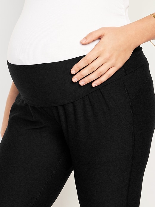 Image number 5 showing, Maternity Cloud+ 7/8 Jogger Pants