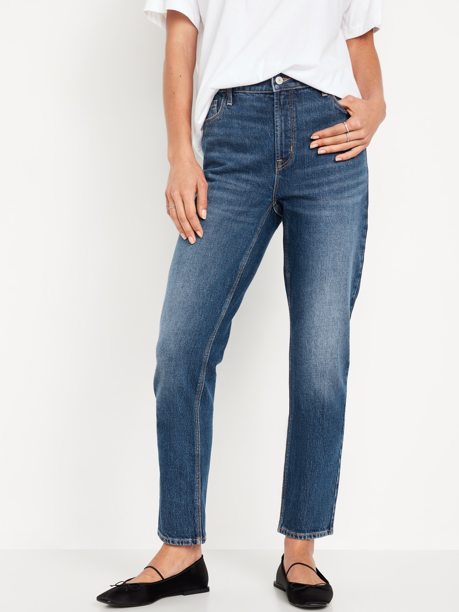 Old Navy High rise woman jeans size 8 — Family Tree Resale 1