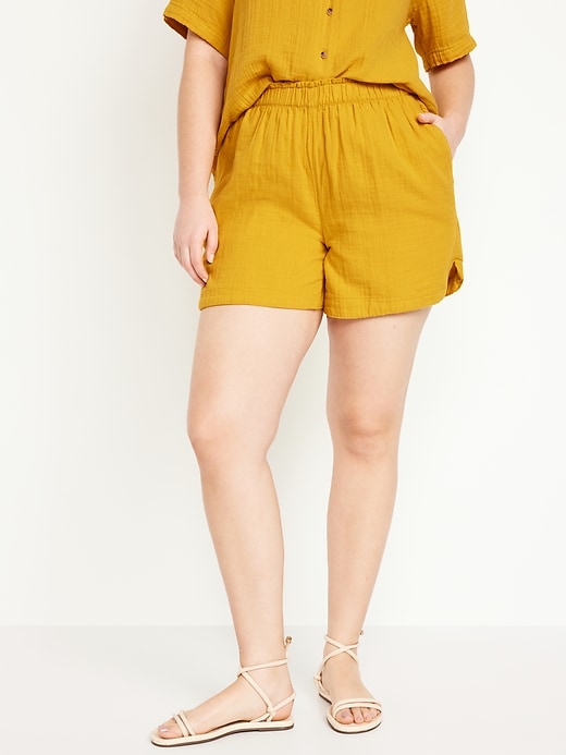 Image number 5 showing, High-Waisted Crinkle Gauze Shorts -- 5-inch inseam