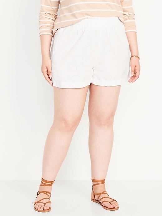 Image number 7 showing, High-Waisted Linen-Blend Shorts -- 3-inch inseam