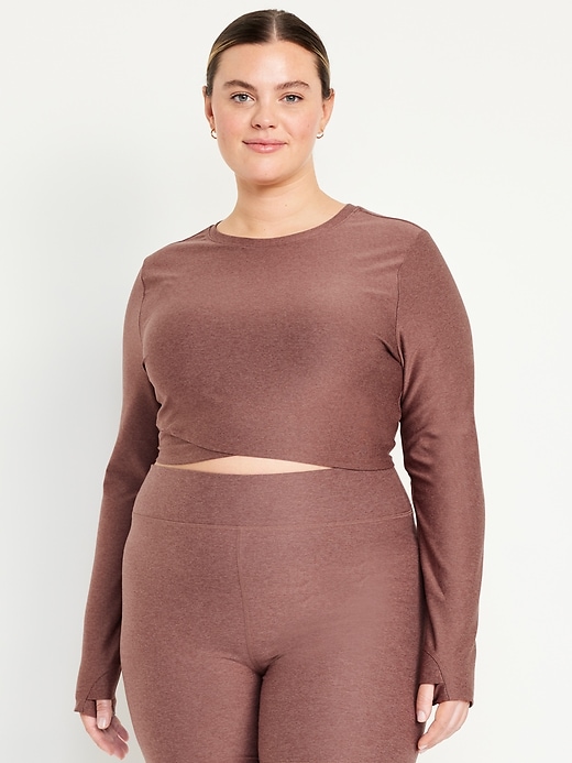 Image number 7 showing, Cloud+ Ultra-Crop Wrap-Front Top