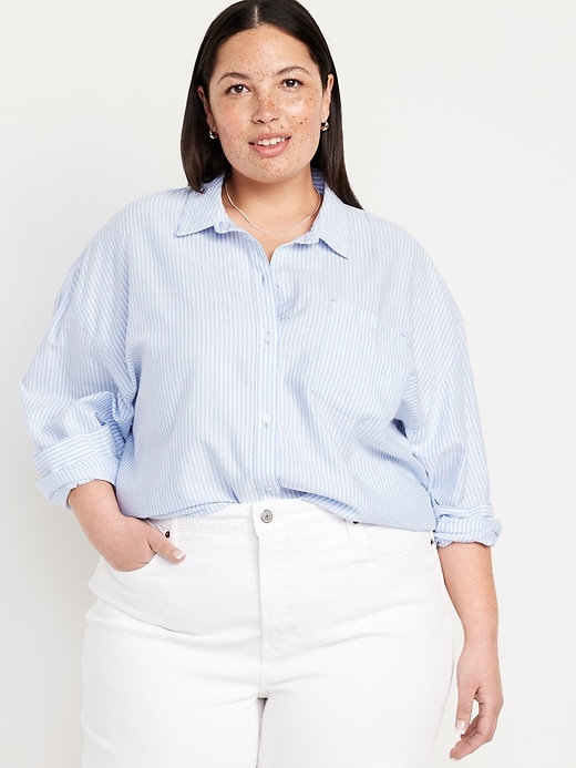 Image number 7 showing, Oversized Button-Down Boyfriend Shirt