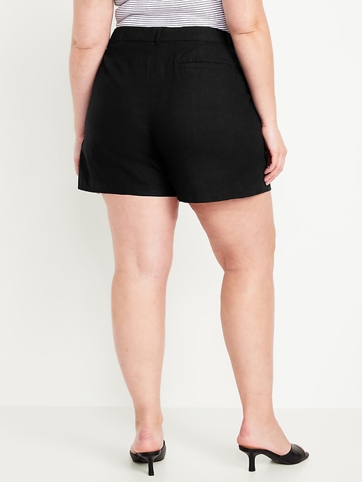 Image number 8 showing, Extra High-Waisted Taylor Linen-Blend Trouser Shorts -- 5-inch inseam