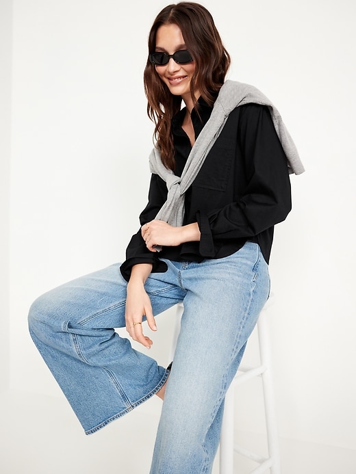 Image number 3 showing, Cropped Loose Button-Down Shirt