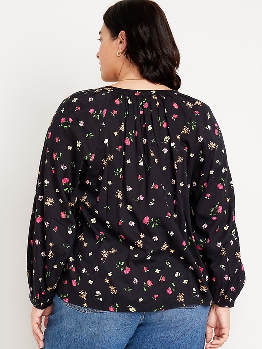 Image number 8 showing, Long-Sleeve Floral Top