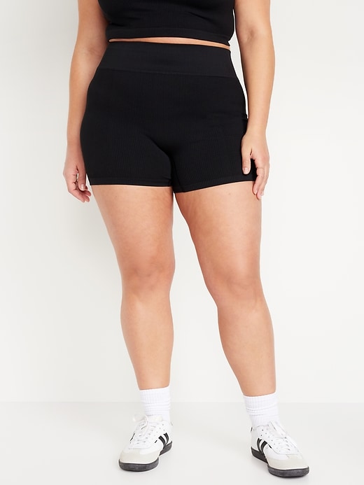 Image number 5 showing, Extra High-Waisted Seamless Ribbed Biker Shorts -- 4-inch inseam