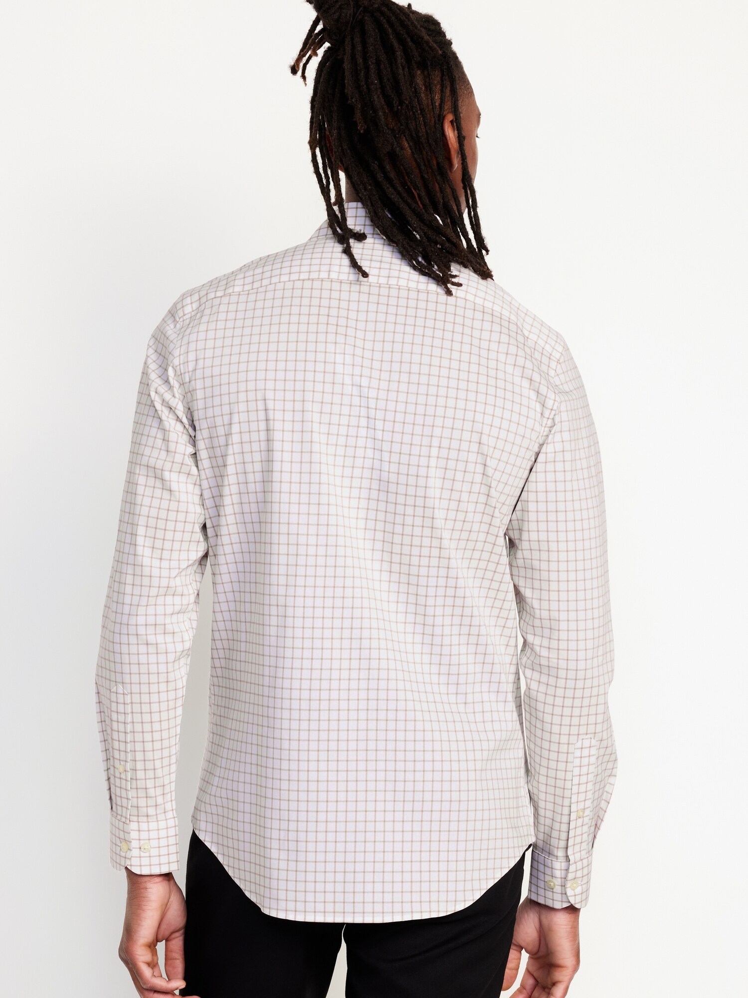 Мужская рубашка Old Navy Slim Fit Pro Signature Performance Dress Shirt, цвет: Серо-бежевый — фото 2