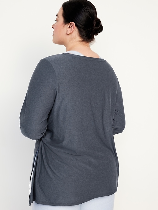 Image number 8 showing, Cloud 94 Soft Side-Tie Tunic