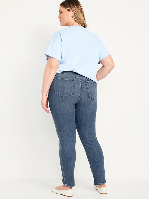 Image number 8 showing, High-Waisted Wow Straight Ankle Jeans