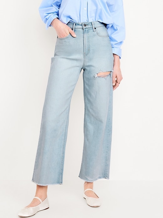 Image number 2 showing, Extra High-Waisted Wide-Leg Crop Jeans