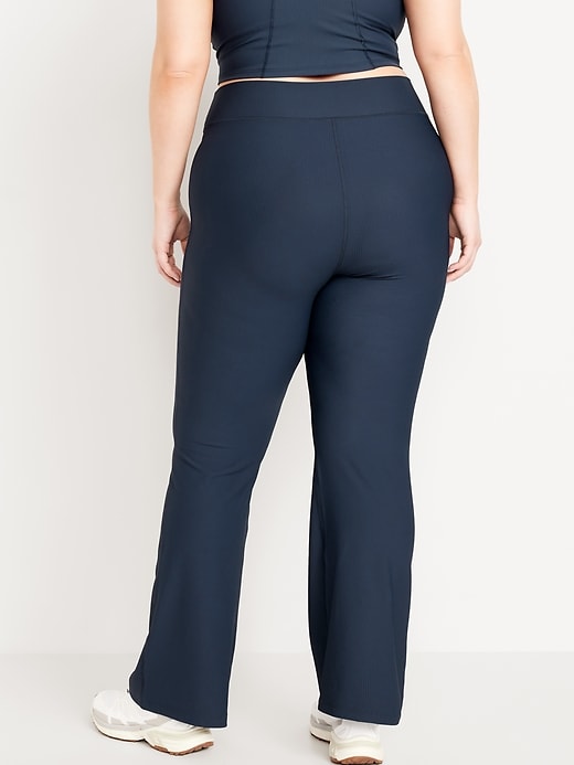 Image number 7 showing, Extra High-Waisted PowerSoft Ribbed Flare Leggings