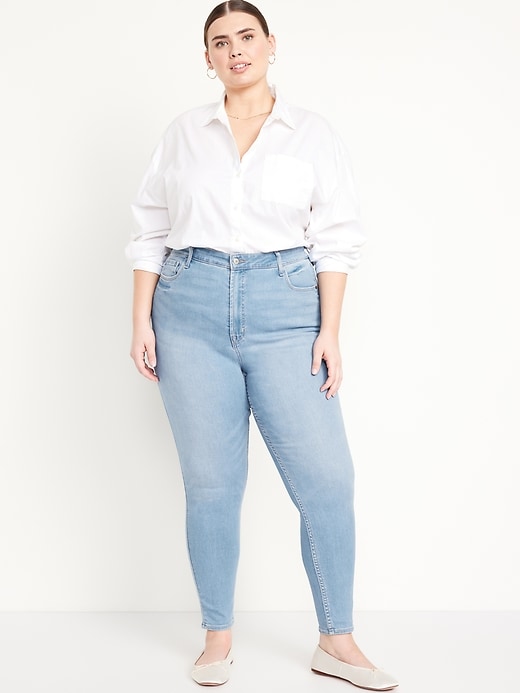 Image number 7 showing, Extra High-Waisted Rockstar 360° Stretch Super-Skinny Ankle Jeans