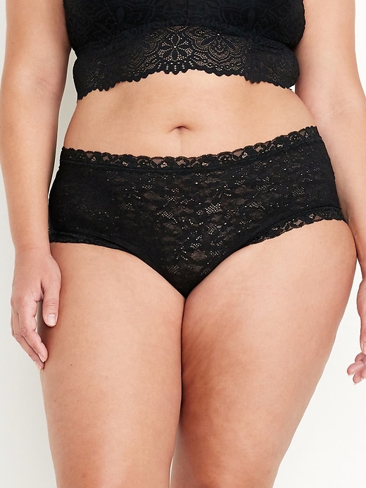 Image number 7 showing, Low-Rise Lace Hipster Underwear