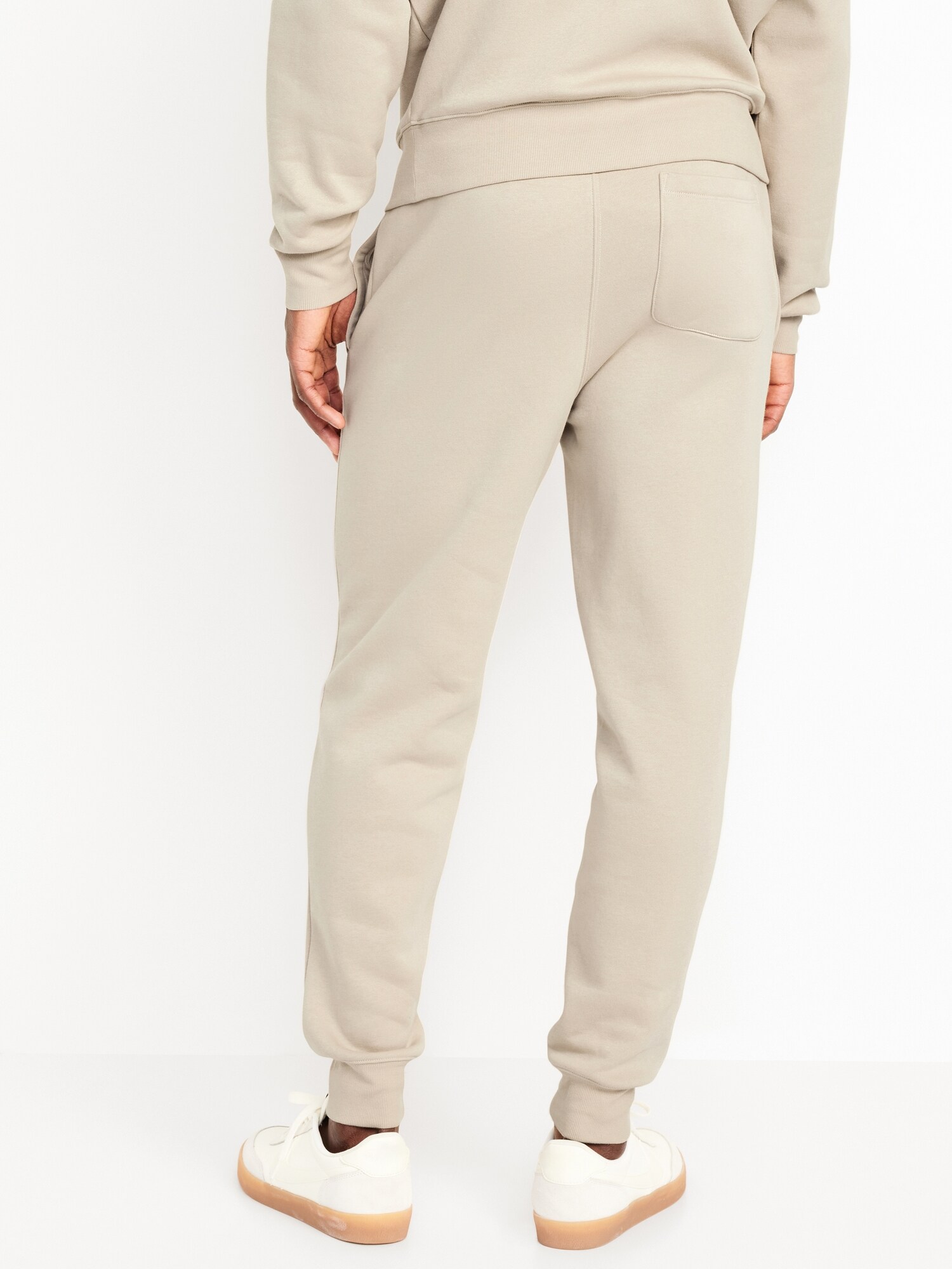 Мужские брюки Old Navy Logo Tapered Jogger Sweatpants, цвет: Серо-бежевый — фото 2