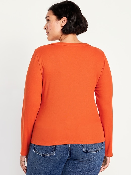 Image number 8 showing, Snug Long-Sleeve T-Shirt