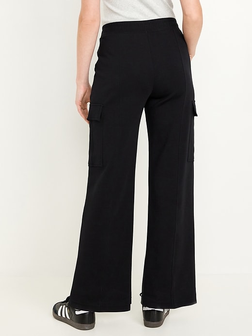 Image number 2 showing, High-Waisted Dynamic Fleece Cargo Pants