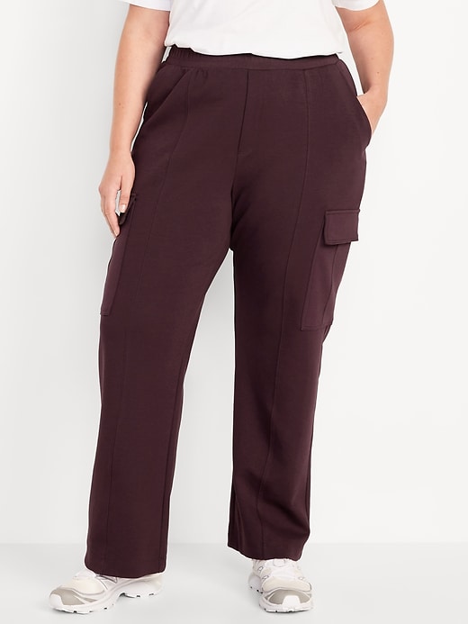 Image number 6 showing, High-Waisted Dynamic Fleece Cargo Pants