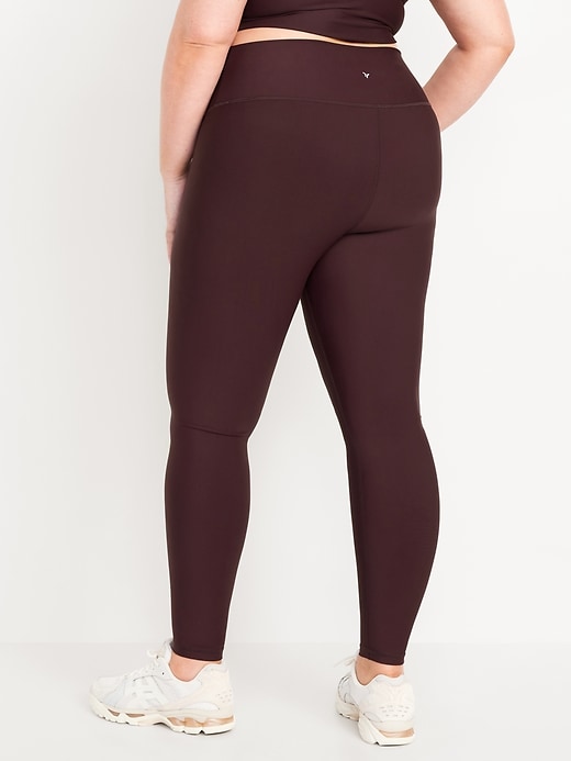 Image number 7 showing, Extra High-Waisted PowerSoft Twist-Front Leggings