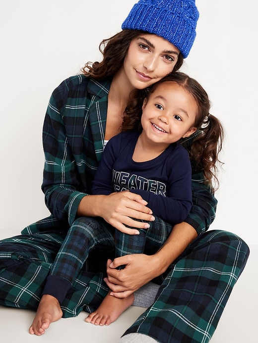 Image number 3 showing, Flannel Pajama Set for Women