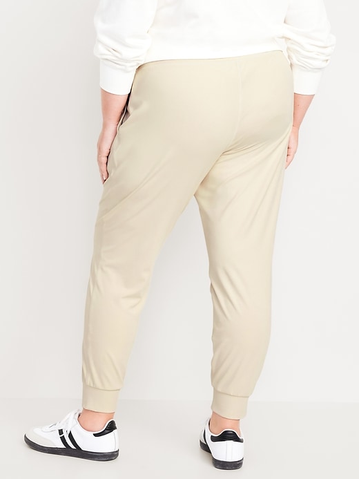 Image number 7 showing, High-Waisted PowerSoft Seamed Joggers